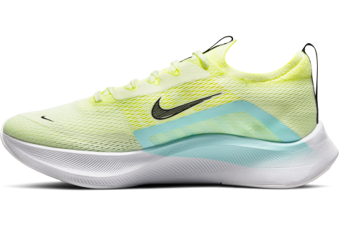 Zoom Fly 4