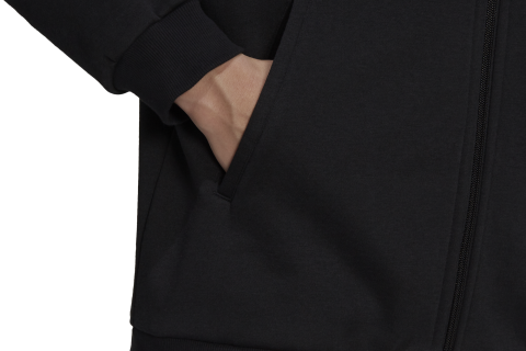 Boczne kieszenie