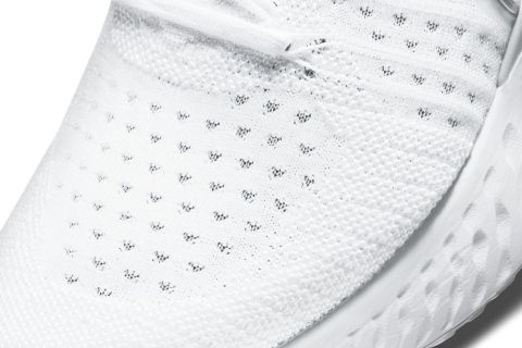Cholewka z Flyknit